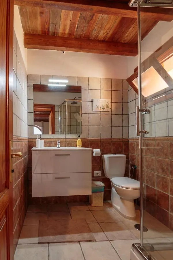 Nisha Apartment San Miguel de Abona Spain