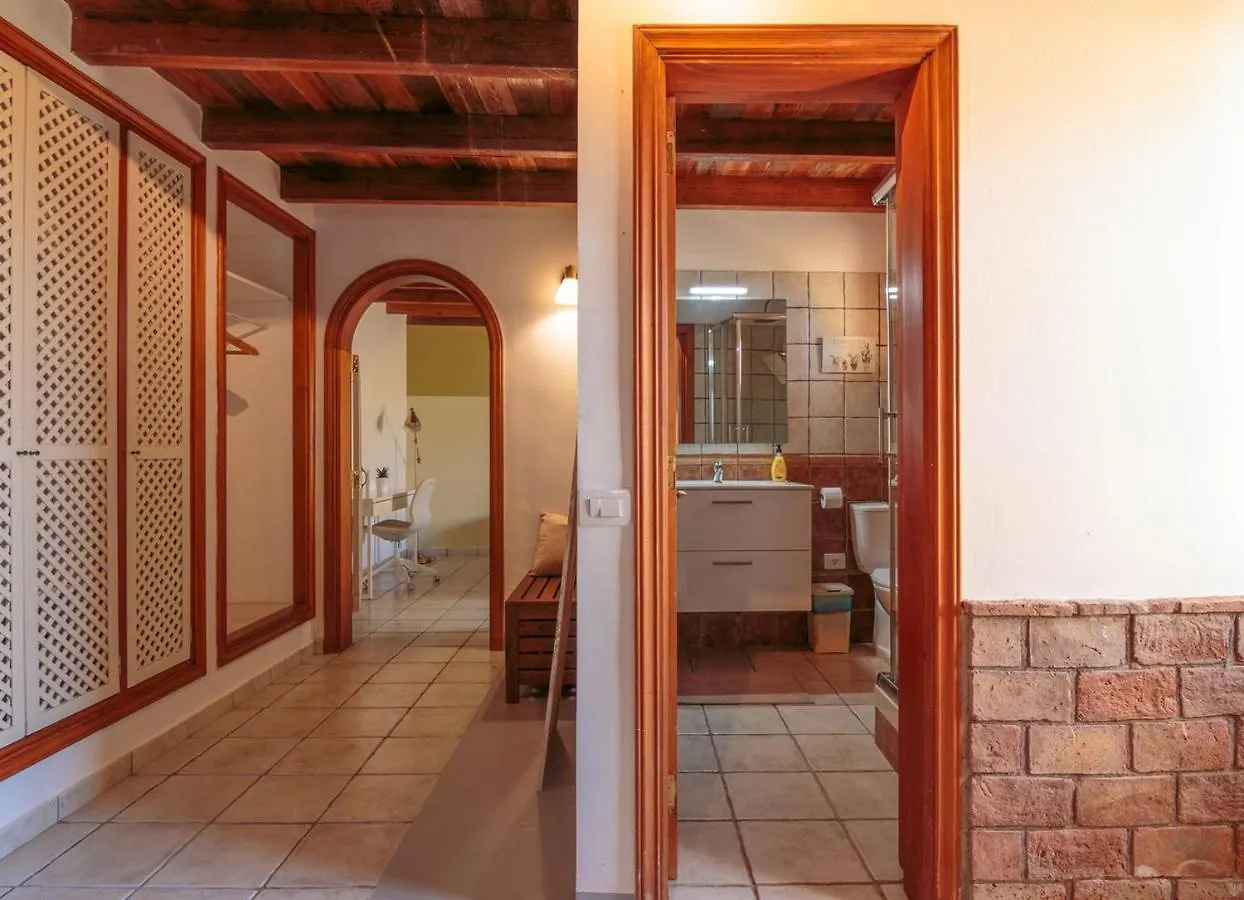 Nisha Apartment San Miguel de Abona Spain